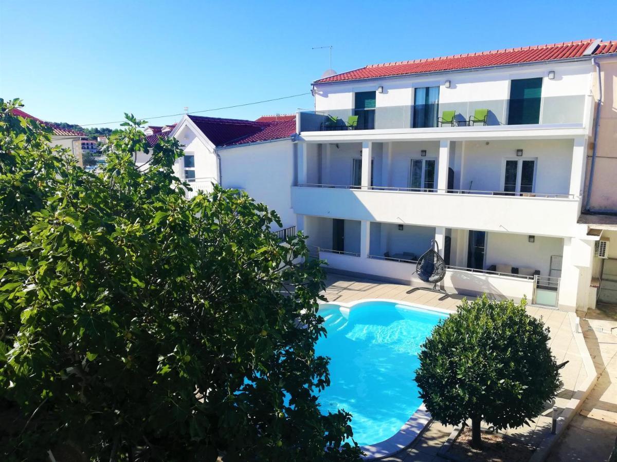Stars Palace - Apartments And Rooms Jezera Εξωτερικό φωτογραφία