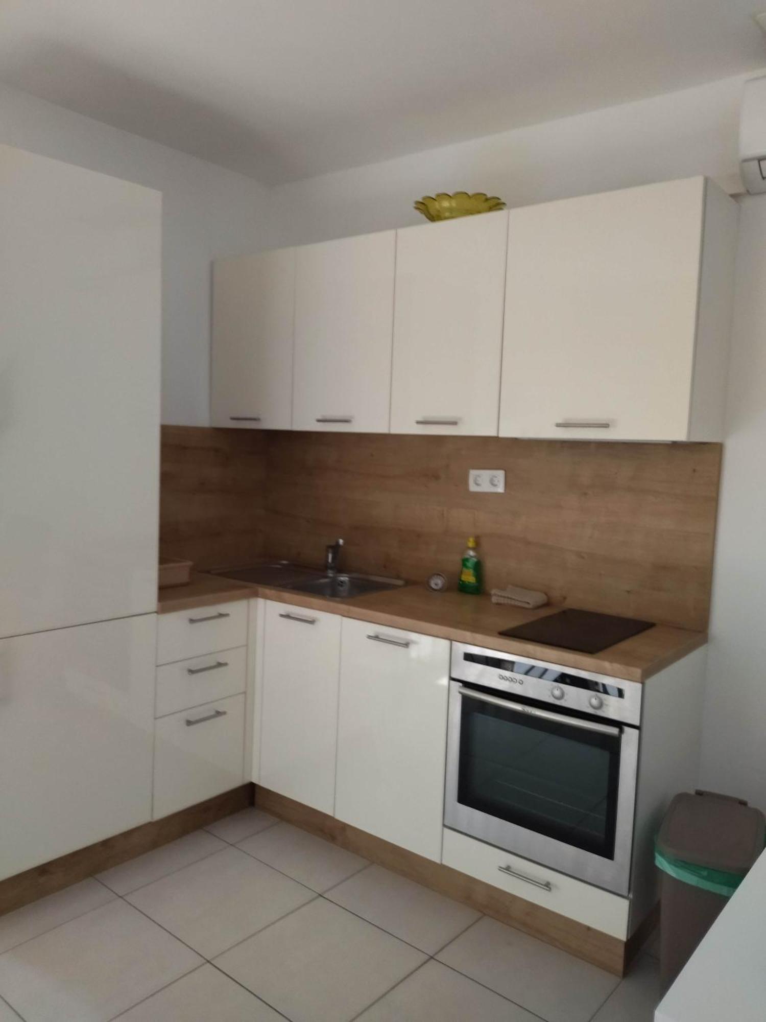 Stars Palace - Apartments And Rooms Jezera Εξωτερικό φωτογραφία