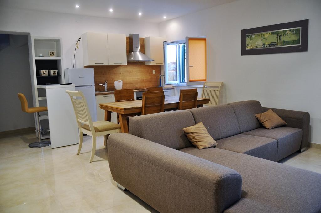 Stars Palace - Apartments And Rooms Jezera Εξωτερικό φωτογραφία