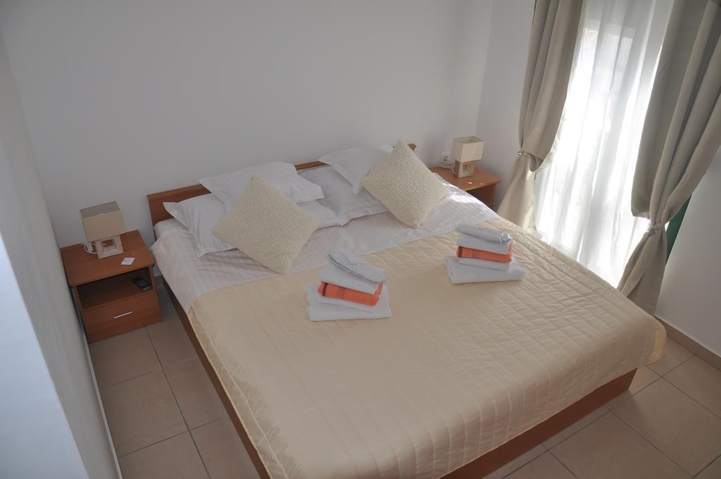 Stars Palace - Apartments And Rooms Jezera Εξωτερικό φωτογραφία