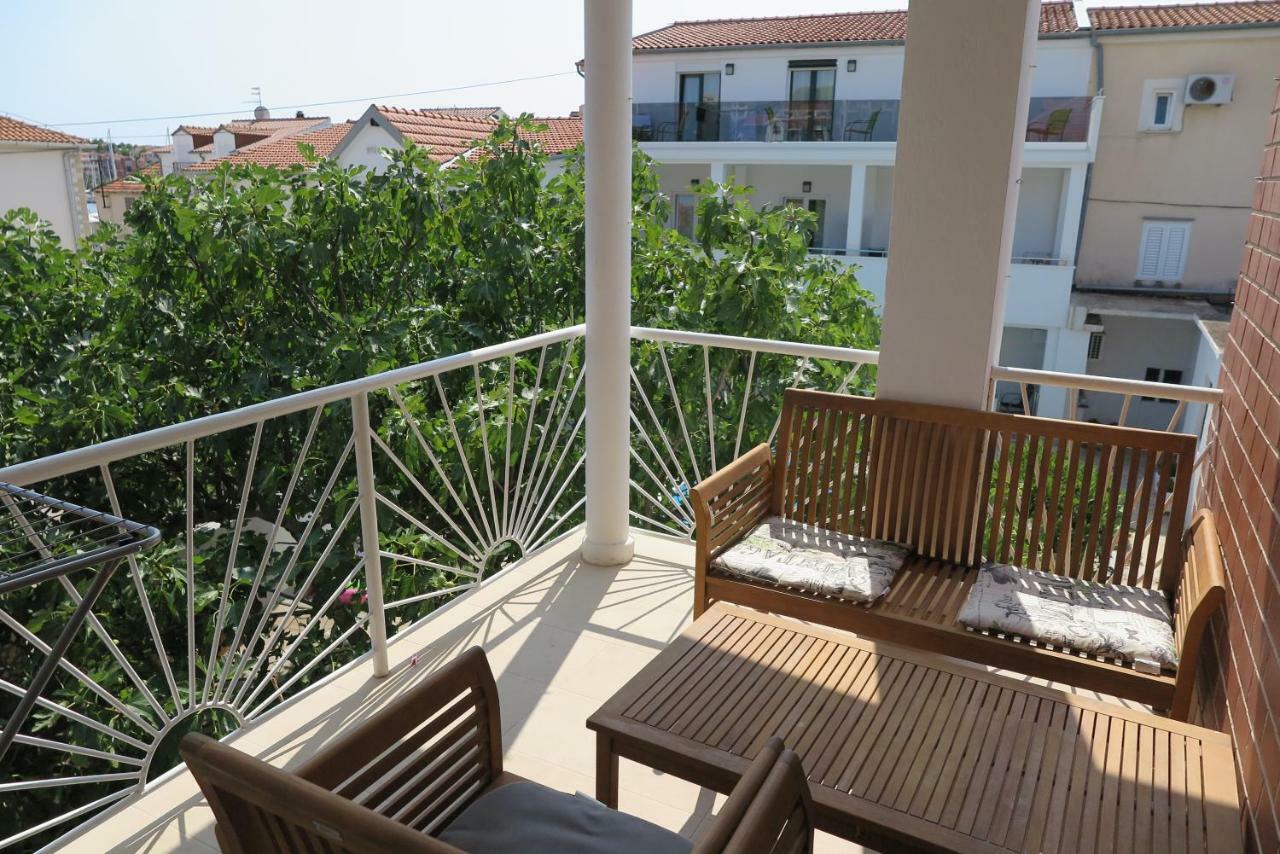 Stars Palace - Apartments And Rooms Jezera Εξωτερικό φωτογραφία